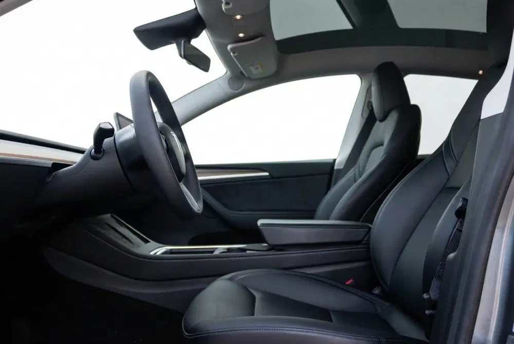 Tesla Model Y Performance AWD 75kWh 98% SOH l Autopilot uit 2024, foto 12