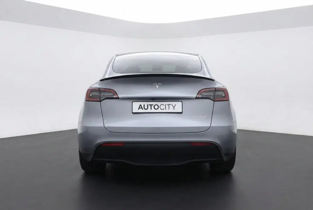 Tesla Model Y Performance AWD 75kWh 98% SOH l Autopilot uit 2024, foto 5