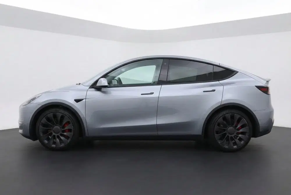 Tesla Model Y Performance AWD 75kWh 98% SOH l Autopilot uit 2024, foto 7