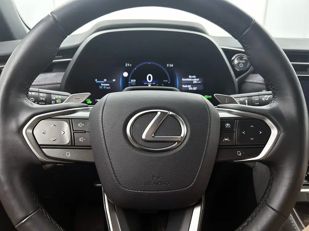 Lexus LBX Cool AWD uit 2024, foto 18