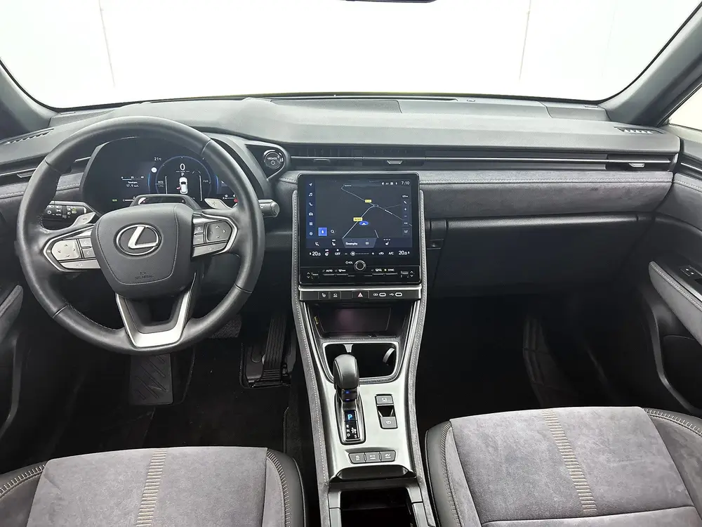 Lexus LBX Cool AWD uit 2024, foto 4