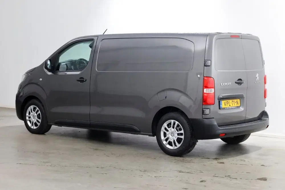 Peugeot Expert 2.0 BlueHDI 145pk Automaat Premium Airco uit 2022, foto 9