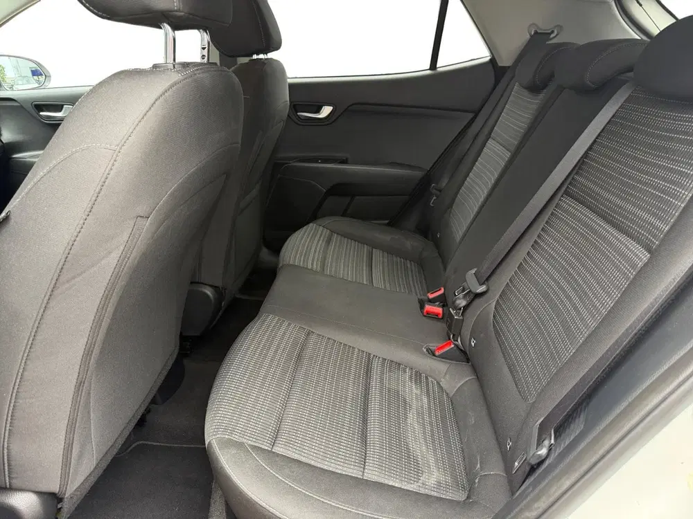 Kia Stonic 1.0 T-GDi MHEV DynamicPlusLine uit 2022, foto 10