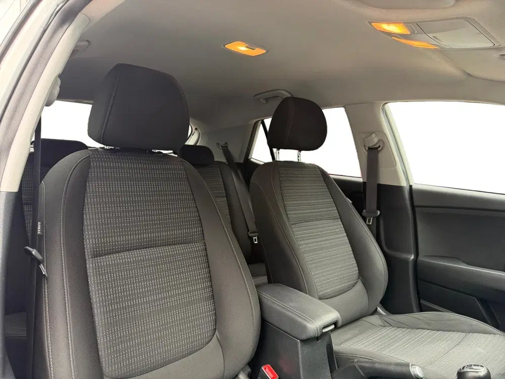Kia Stonic 1.0 T-GDi MHEV DynamicPlusLine uit 2022, foto 14