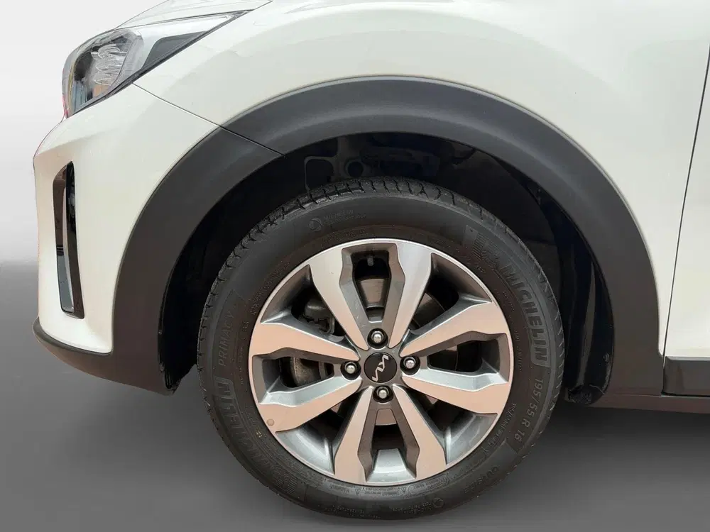 Kia Stonic 1.0 T-GDi MHEV DynamicPlusLine uit 2022, foto 20