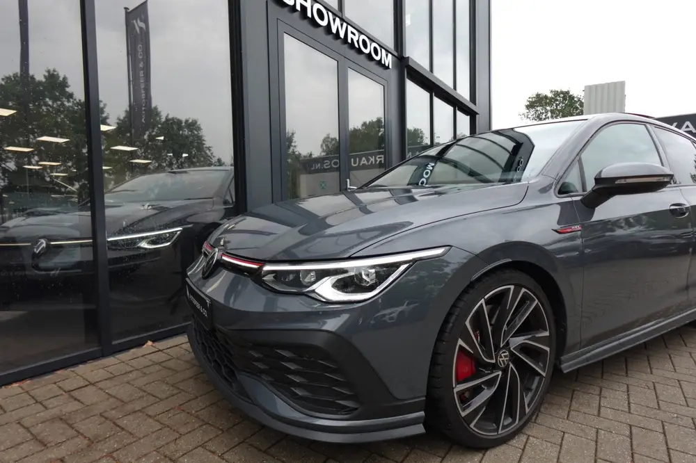 Volkswagen Golf 2.0 TSI GTI CLUBSPORT PANO VOL uit 2021, foto 18