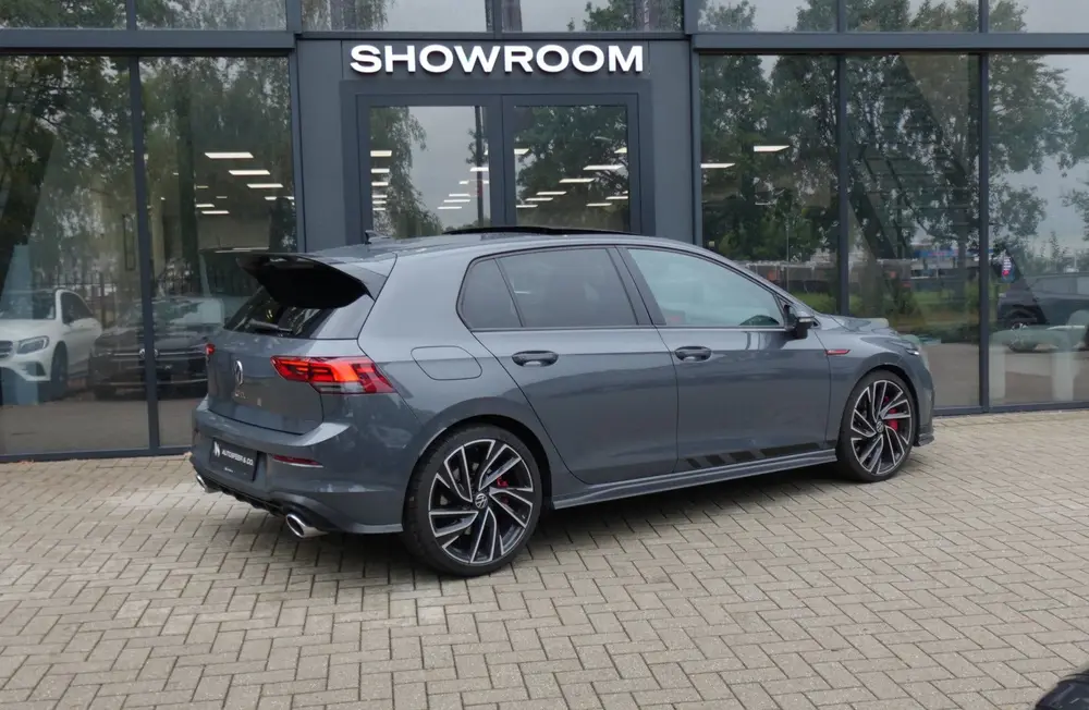 Volkswagen Golf 2.0 TSI GTI CLUBSPORT PANO VOL uit 2021, foto 20