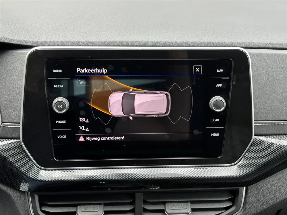 Volkswagen T-Cross 1.5 TSI 150pk DSG-7 R-Line| Trekhaak|Navi uit 2025, foto 16