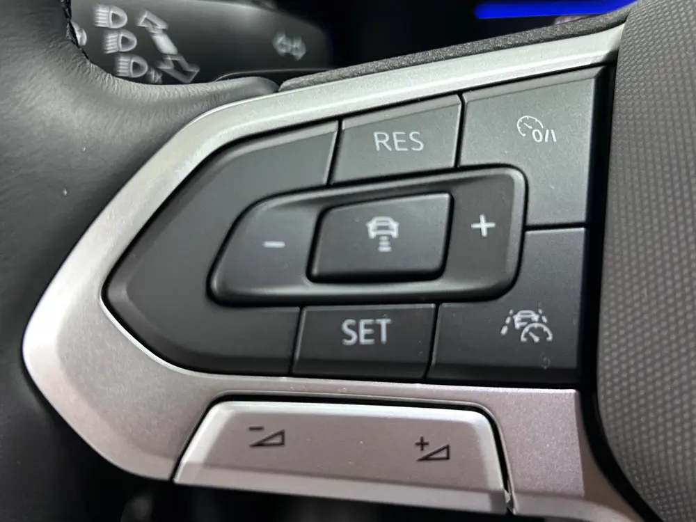 Volkswagen T-Cross 1.5 TSI R-Line Edition Trekhaak| Navi | C uit 2025, foto 18