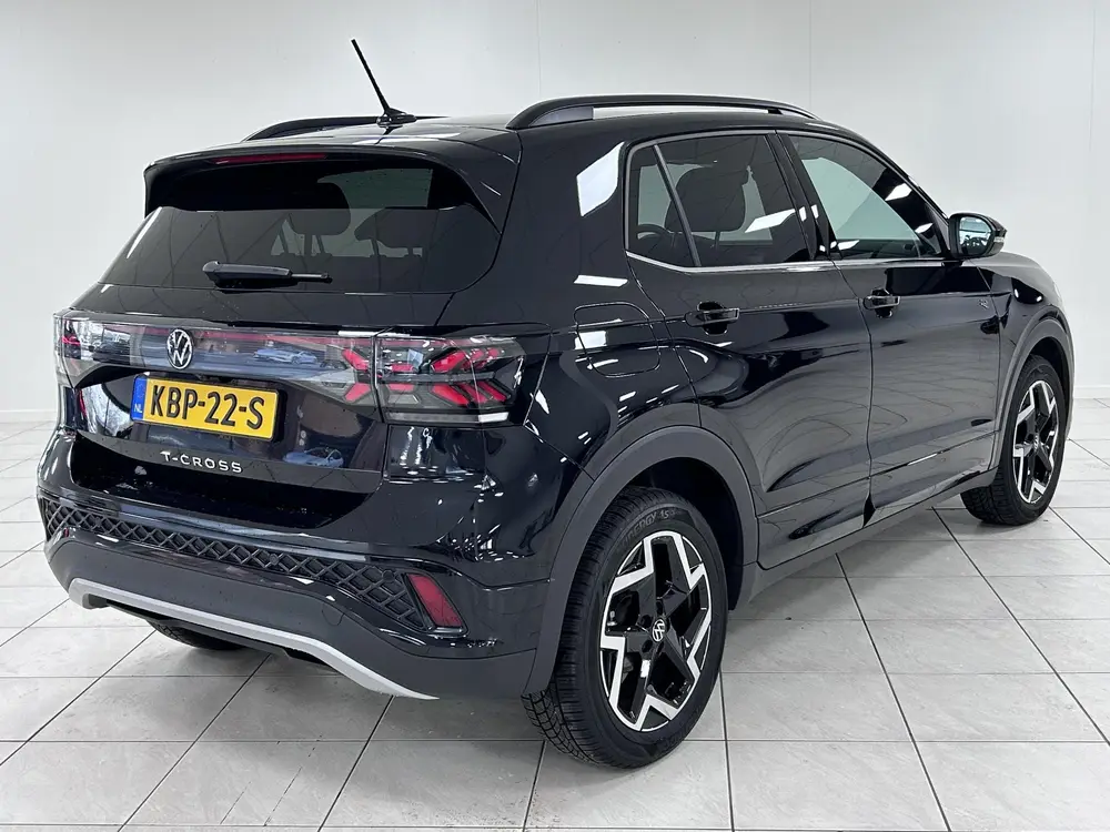 Volkswagen T-Cross 1.5 TSI R-Line Edition Trekhaak| Navi | C uit 2025, foto 2