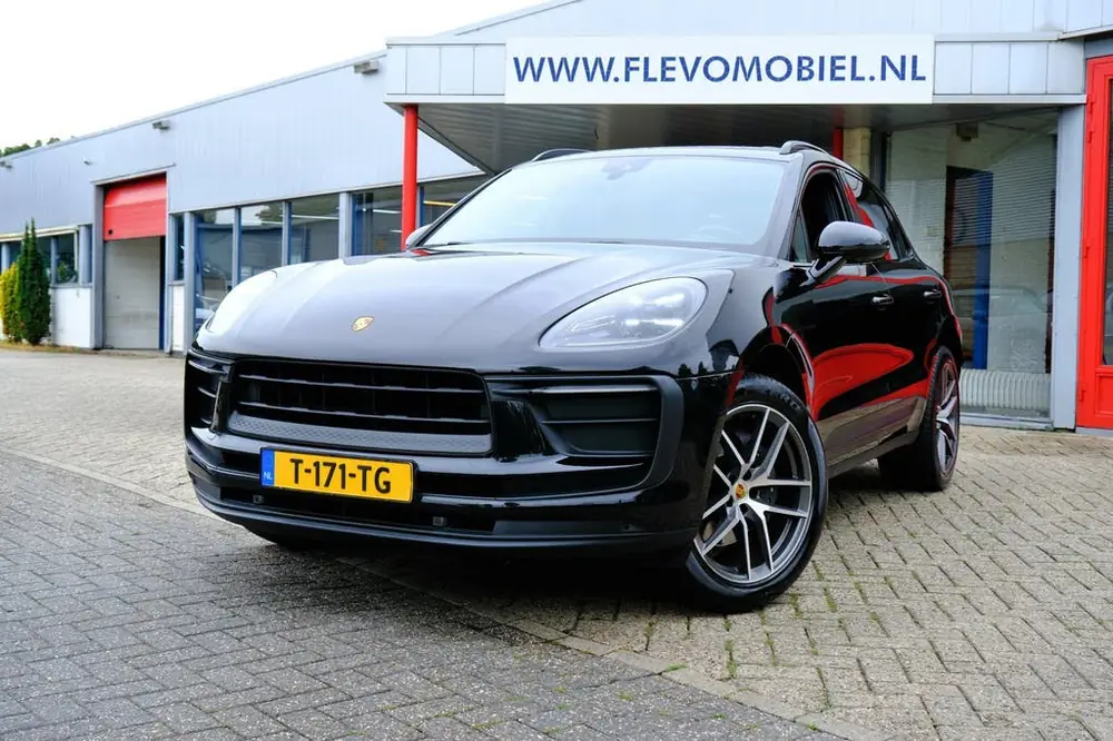 Porsche Macan 2.0 AWD Aut. Pano|Leder|BOSE|Cam|20"LMV uit 2022