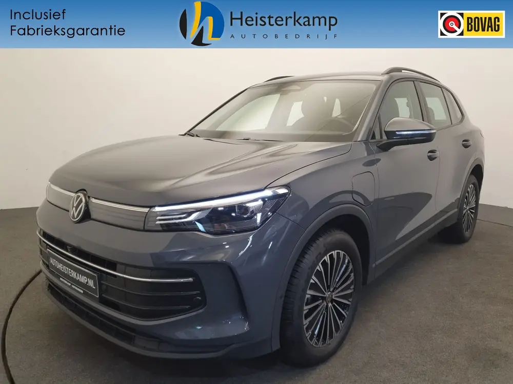 Volkswagen Tiguan 1.5 eHybrid 204pk DSG/AUT Life Wegklapbare uit 2025