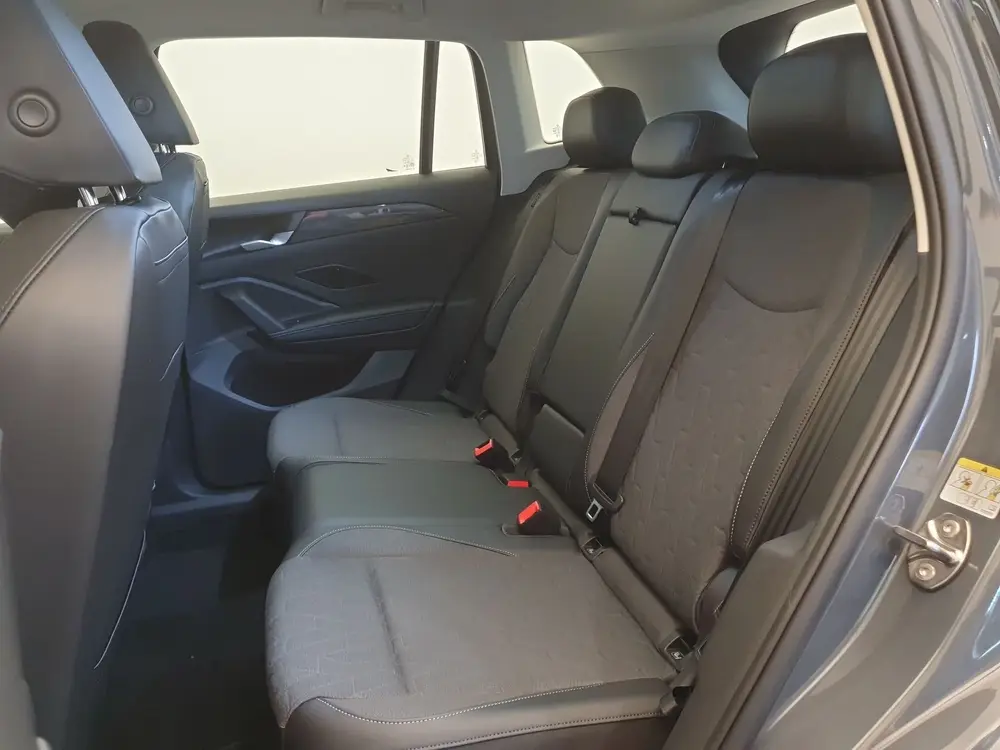 Volkswagen Tiguan 1.5 eHybrid 204pk DSG/AUT Life Wegklapbare uit 2025, foto 20