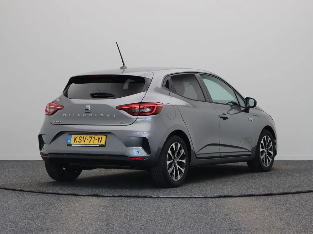 Mitsubishi Colt 1.6 HEV Intense uit 2026, foto 11