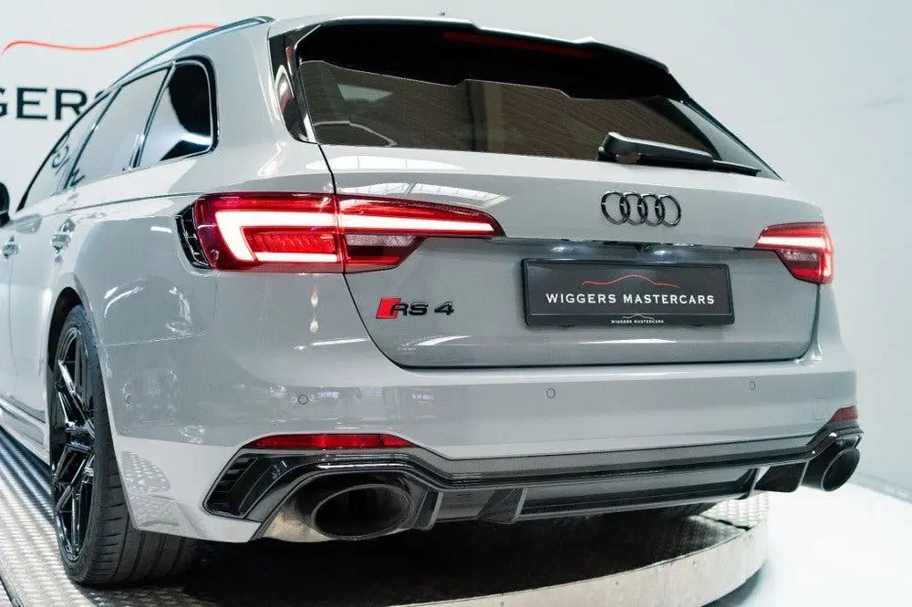 Audi RS4 2.9 TFSI 450 PK uit 2019, foto 20