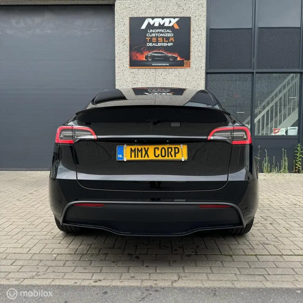 Tesla Model Y RWD + MMX PACK + IAP uit 2023, foto 8