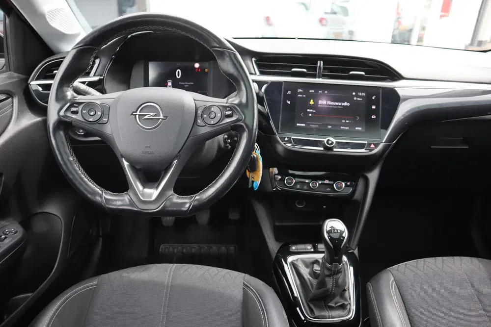 Opel Corsa 1.2 SPORT SKY APPLE CARPLAY uit 2021, foto 7