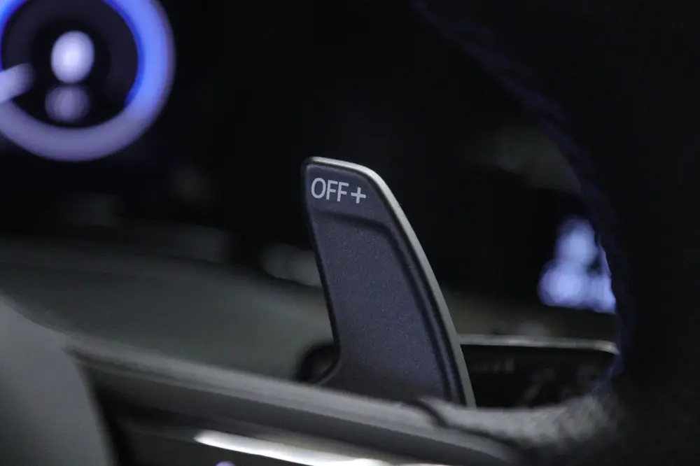 Volkswagen Golf 2.0 TSI R 4Motion PERFORMANCE /AKRA/PANO/HUD uit 2023, foto 17