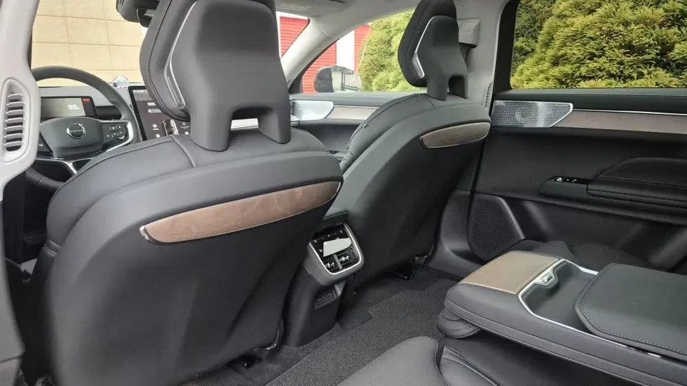 Volvo ES90 Extended Ultra 333PK uit 2026, foto 16