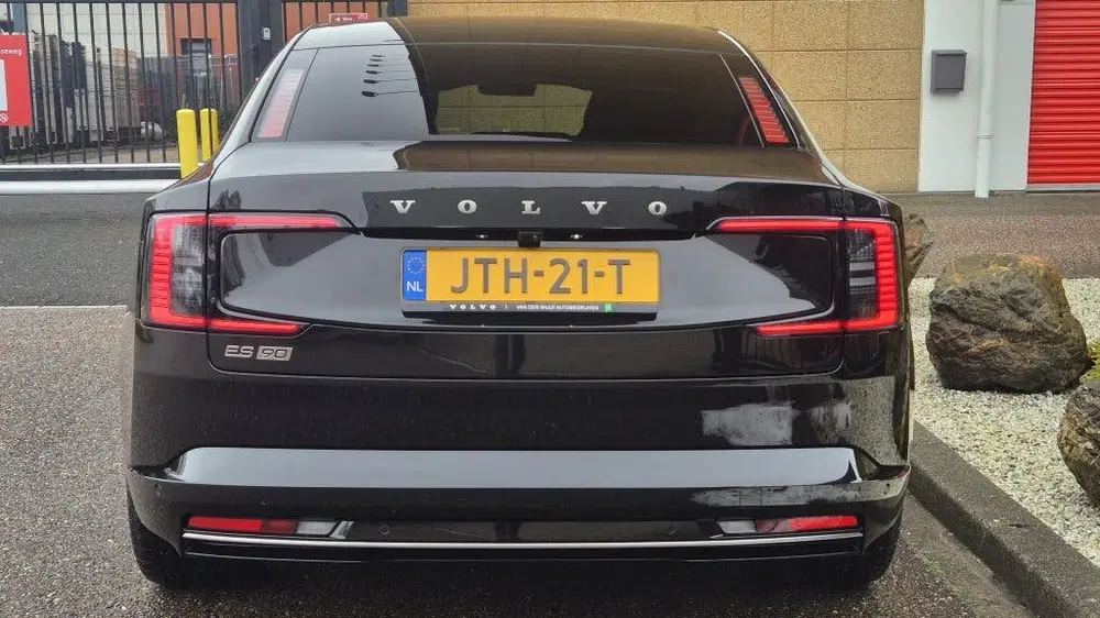 Volvo ES90 Extended Ultra 333PK uit 2026, foto 6