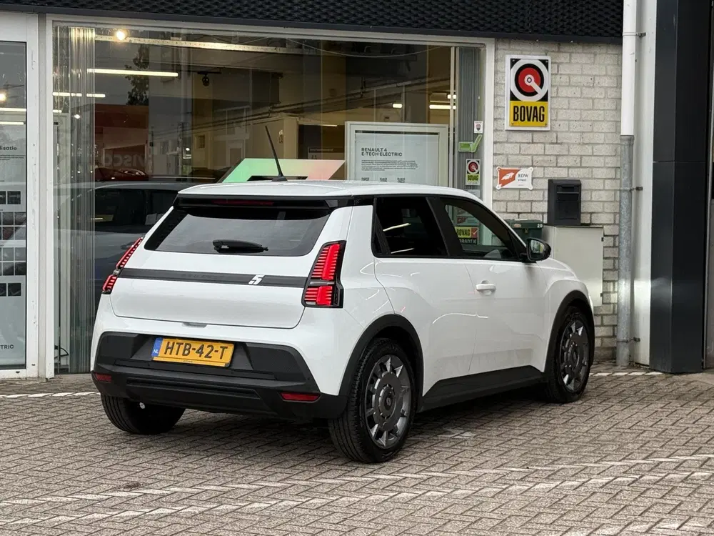 Renault 5 urban range evolution 40 kWh uit 2025, foto 6
