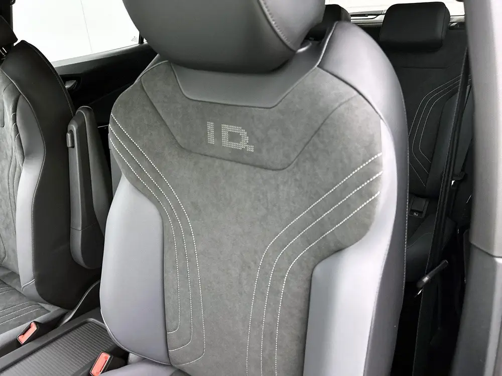 Volkswagen ID.4 Pro Limited Edition 77 kWh 286 PK | Trekhaak uit 2026, foto 13