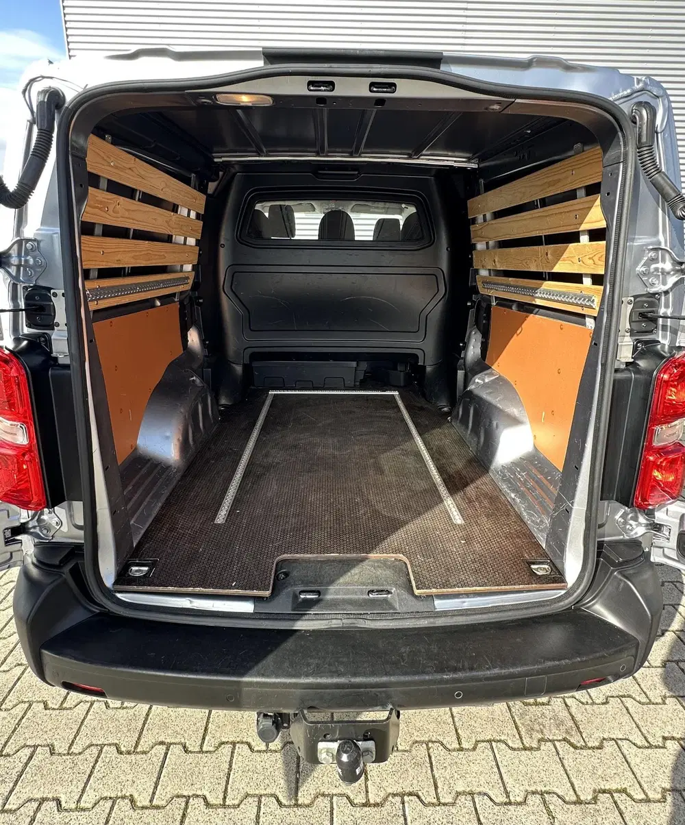 Citroën Jumpy Citroen Jumpy 2.0 BlueHDI 145pk Dubbele ca uit 2023, foto 10