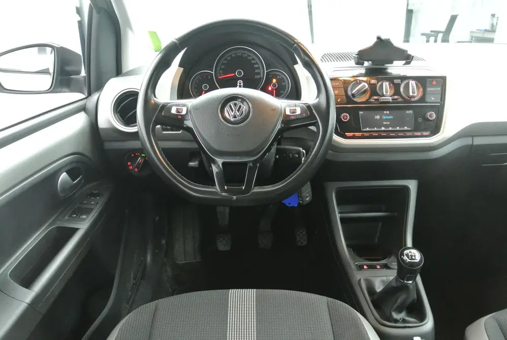 Volkswagen Up! 1.0 BMT high up! | Winterpakket | Dakpakket | uit 2020, foto 3