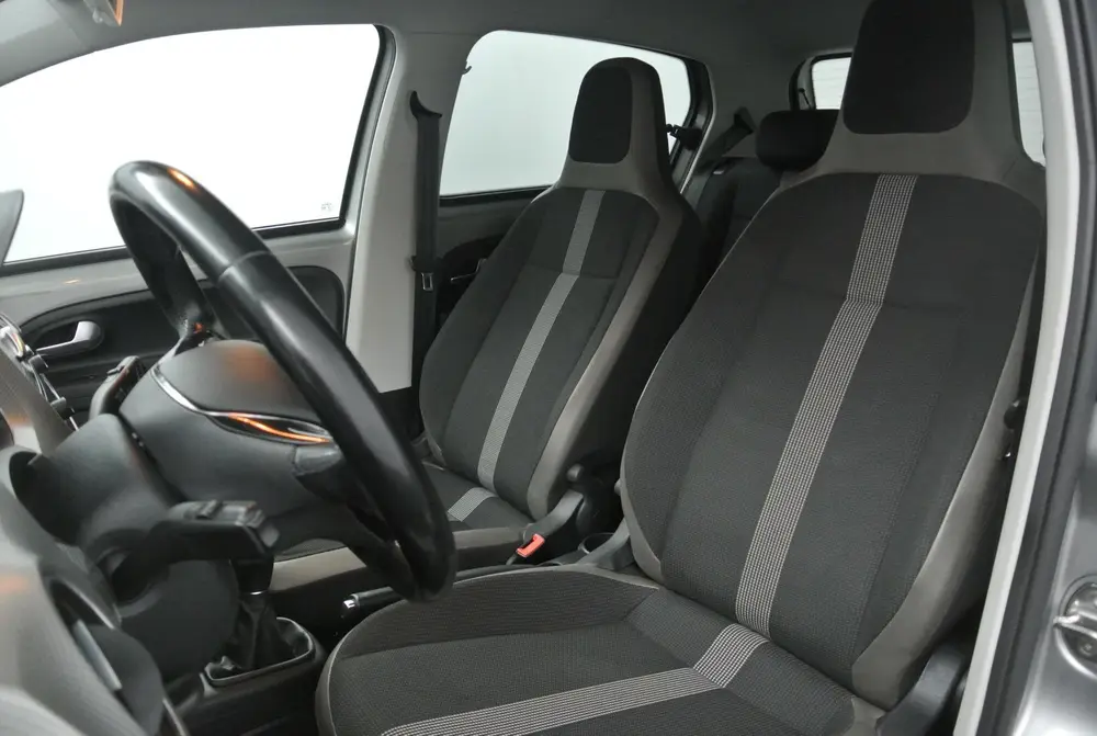 Volkswagen Up! 1.0 BMT high up! | Winterpakket | Dakpakket | uit 2020, foto 7