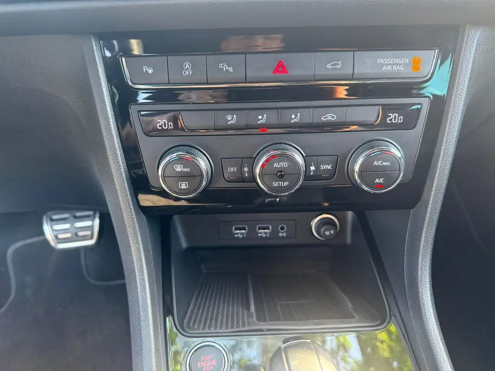 SEAT Ateca 1.5 TSI FR Business Intense automaat 360 camera N uit 2019, foto 11