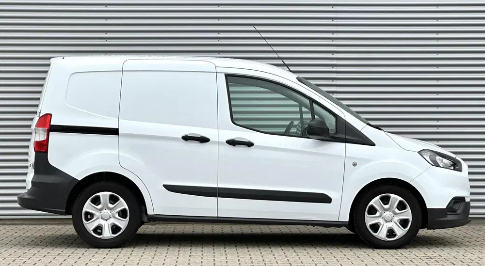 Ford Transit Courier 1.0 Trend Benzine uit 2021, foto 6