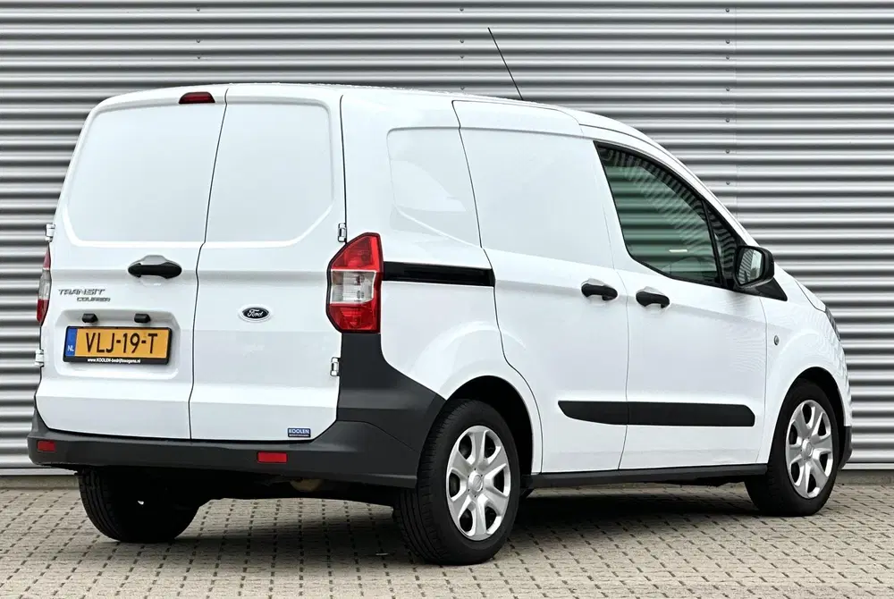 Ford Transit Courier 1.0 Trend Benzine uit 2021, foto 8