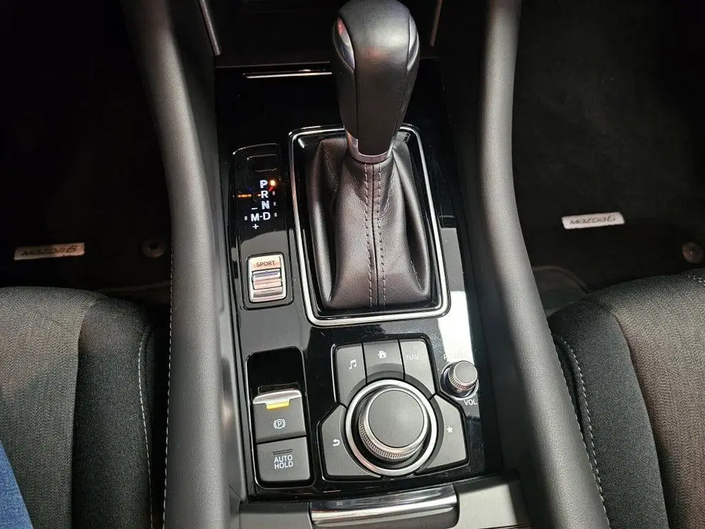 Mazda 6 2.0 SkyActive-G (165Pk) Centre-Line Navi uit 2023, foto 18