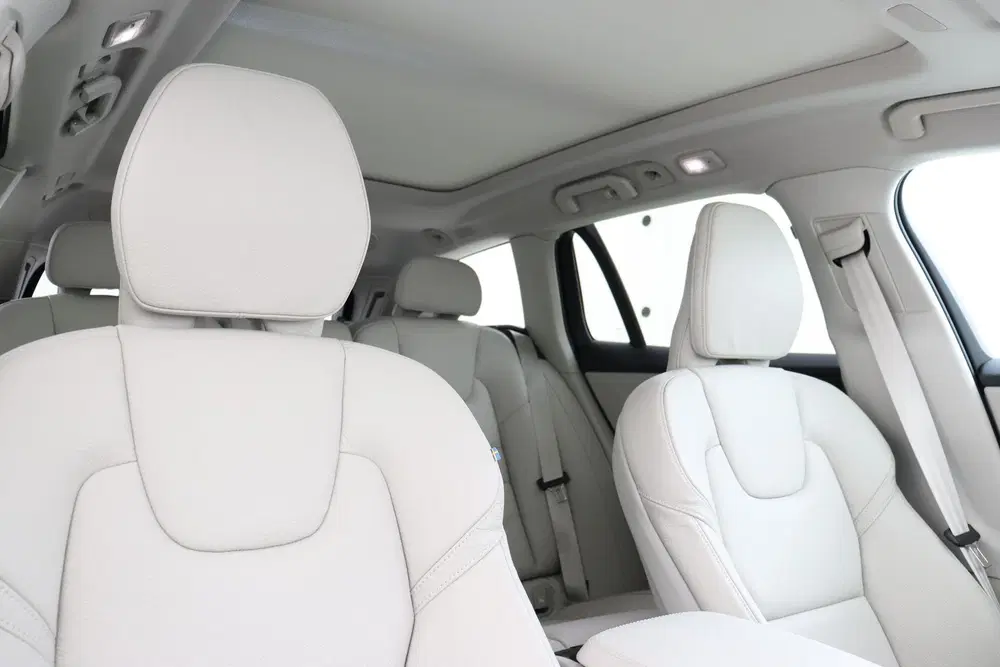 Volvo V60 T6 PLUG-IN HYBRID AWD ULTRA BRIGHT -PANO.D uit 2026, foto 10