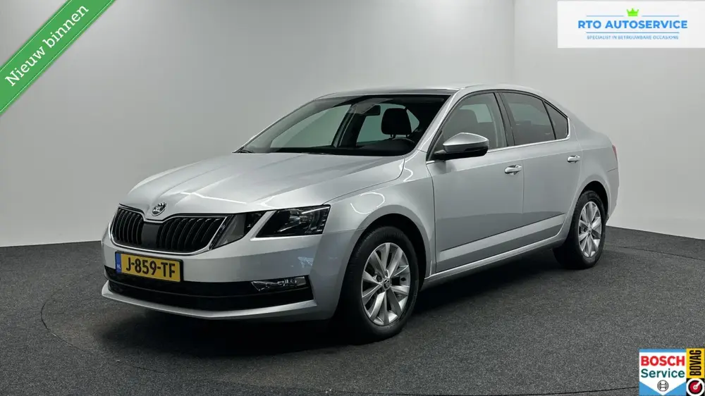 Skoda Octavia 1.0 TSI Greentech Style Business NAVI CARP uit 2019