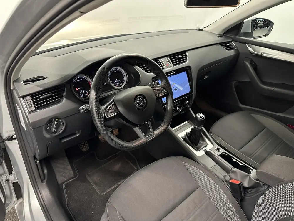Skoda Octavia 1.0 TSI Greentech Style Business NAVI CARP uit 2019, foto 14