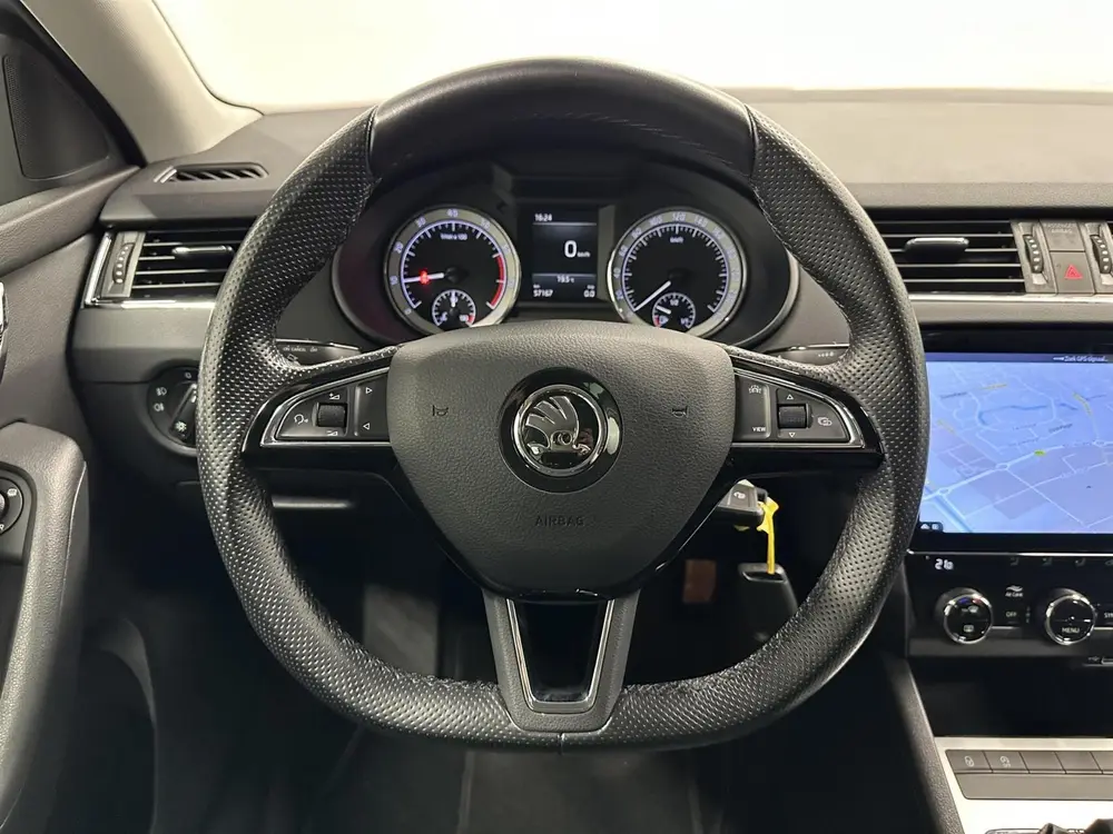 Skoda Octavia 1.0 TSI Greentech Style Business NAVI CARP uit 2019, foto 17