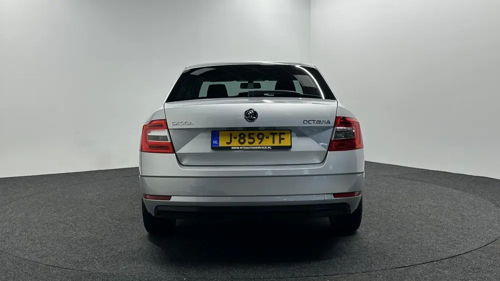 Skoda Octavia 1.0 TSI Greentech Style Business NAVI CARP uit 2019, foto 7