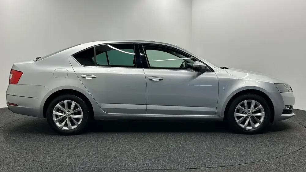 Skoda Octavia 1.0 TSI Greentech Style Business NAVI CARP uit 2019, foto 9