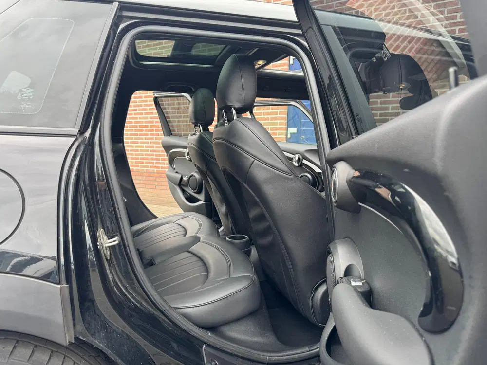 Mini One One 1.5 Aut uit 2022, foto 4