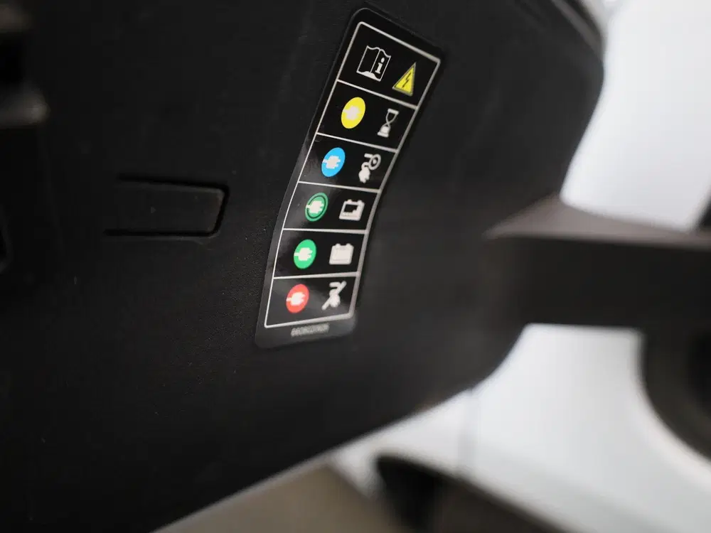 Volvo EX30 Single Motor Extended Range Core uit 2024, foto 16