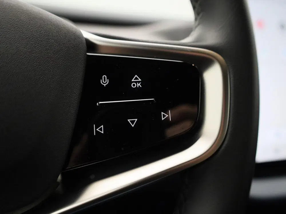 Volvo EX30 Single Motor Extended Range Core uit 2024, foto 20