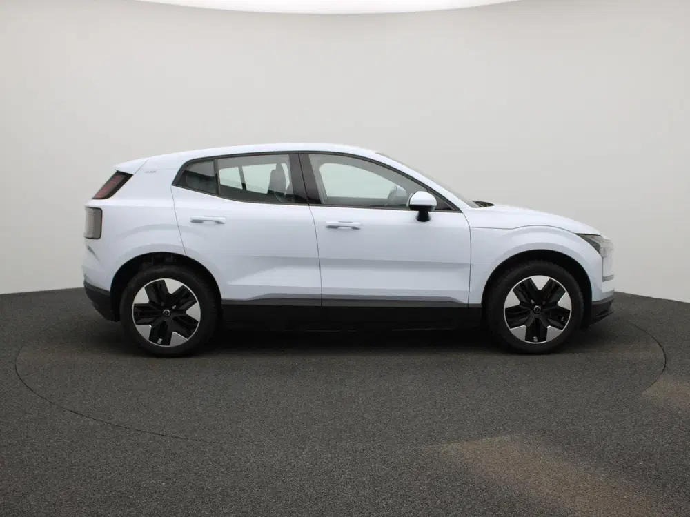 Volvo EX30 Single Motor Extended Range Core uit 2024, foto 6