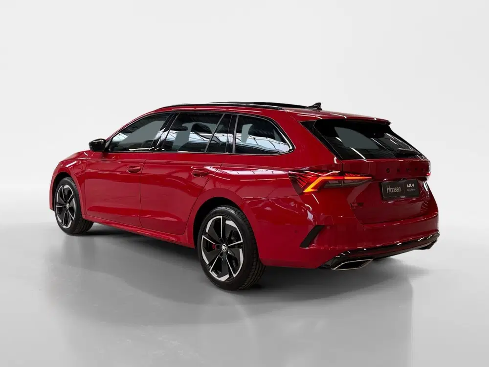 Skoda Octavia 1.4 TSI RS iV PHEV I Panoramadak I Sport uit 2023, foto 6