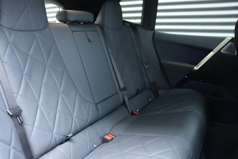 BMW iX xDrive40 High Executive uit 2026, foto 11