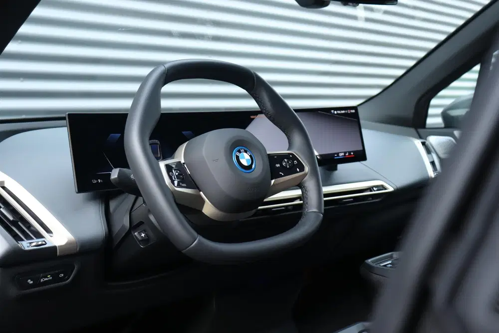 BMW iX xDrive40 High Executive uit 2026, foto 17