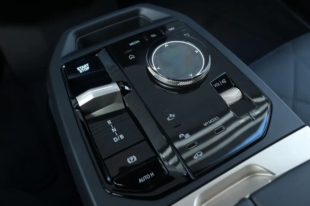 BMW iX xDrive40 High Executive uit 2026, foto 19
