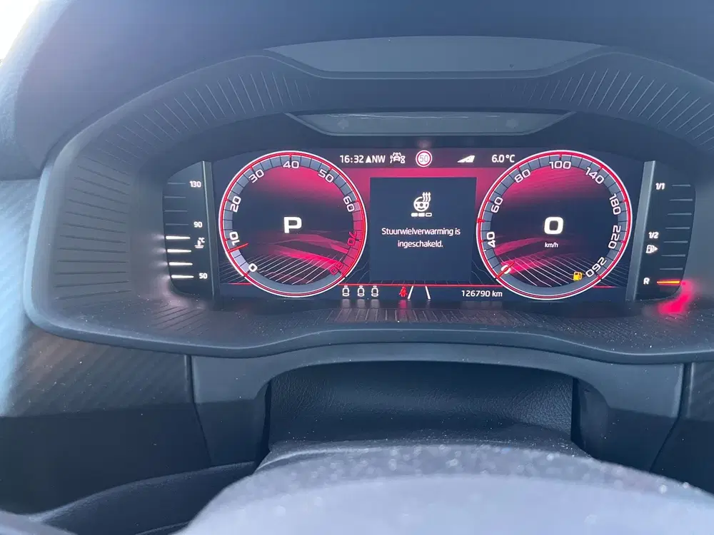 Skoda Kodiaq 1.5 TSI Sportline Business uit 2022, foto 13