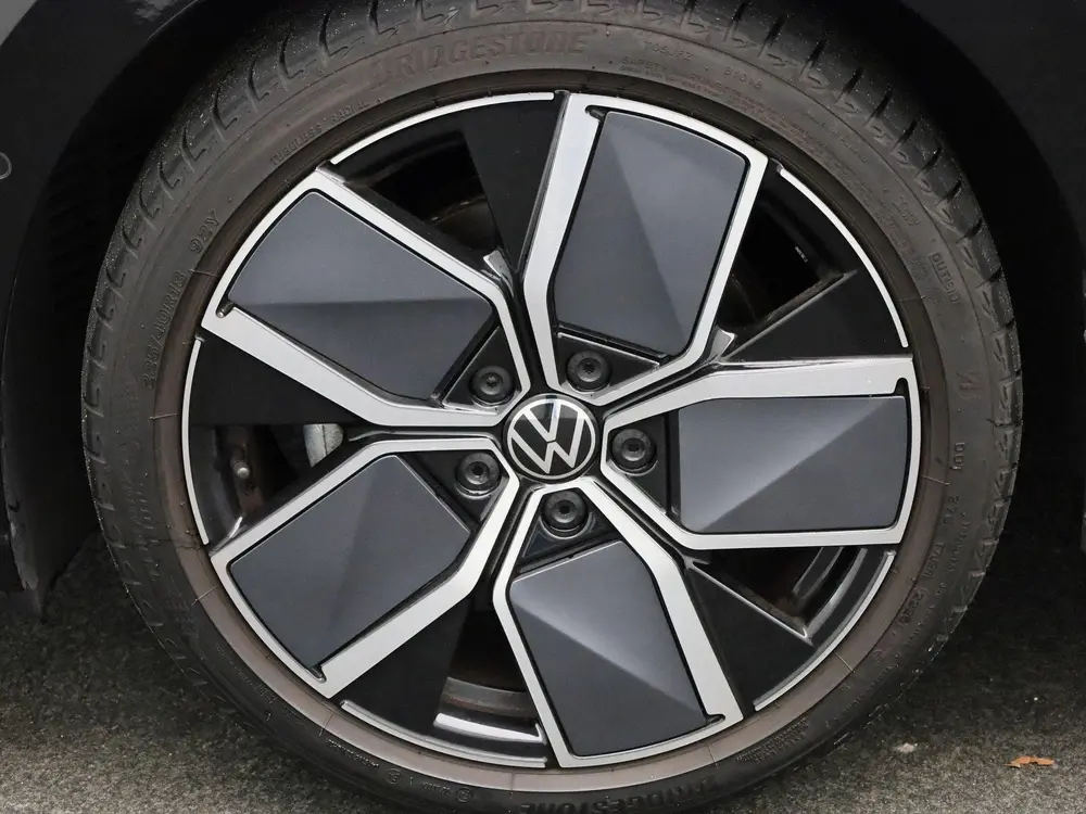 Volkswagen Golf 1.5 eHybrid Style Edition 204 PK Origineel N uit 2025, foto 13