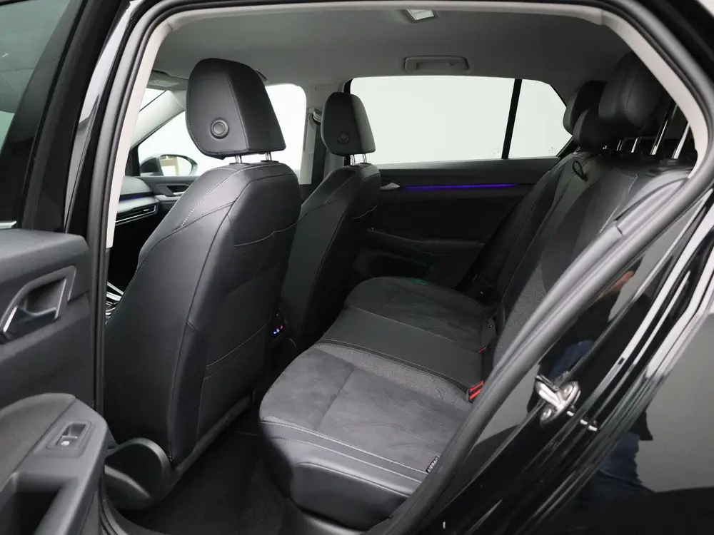 Volkswagen Golf 1.5 eHybrid Style Edition 204 PK Origineel N uit 2025, foto 9